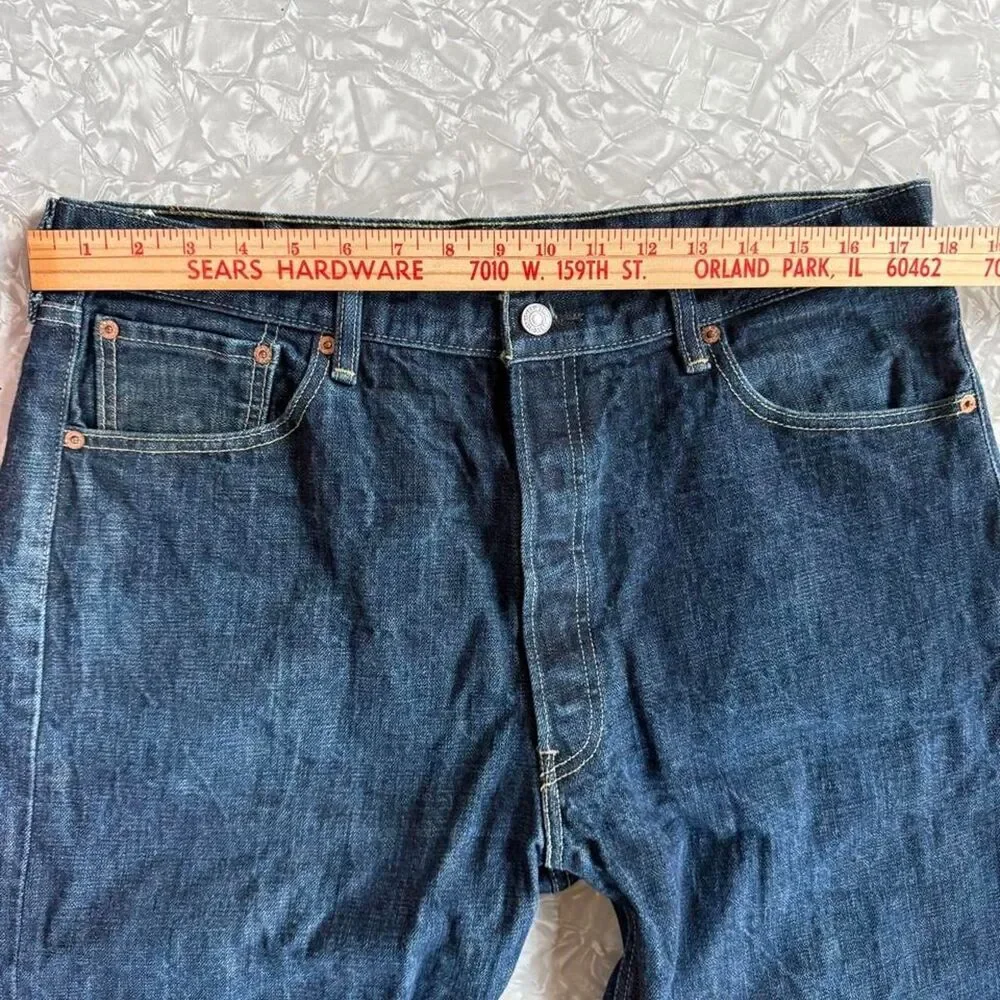 Y2K Levi's 501xx Jeans 35” slubby denim button fly dark wash